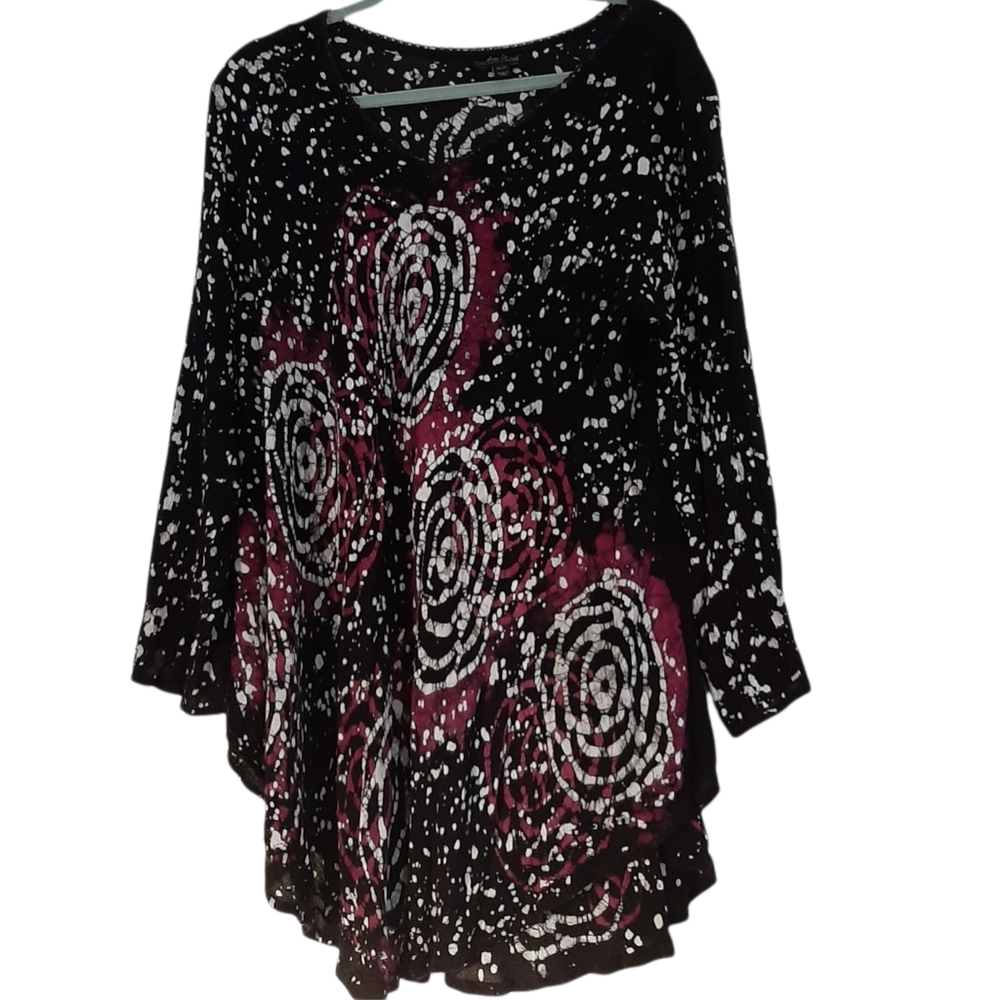 1X/2X Flowy Batik top, Greater Goods